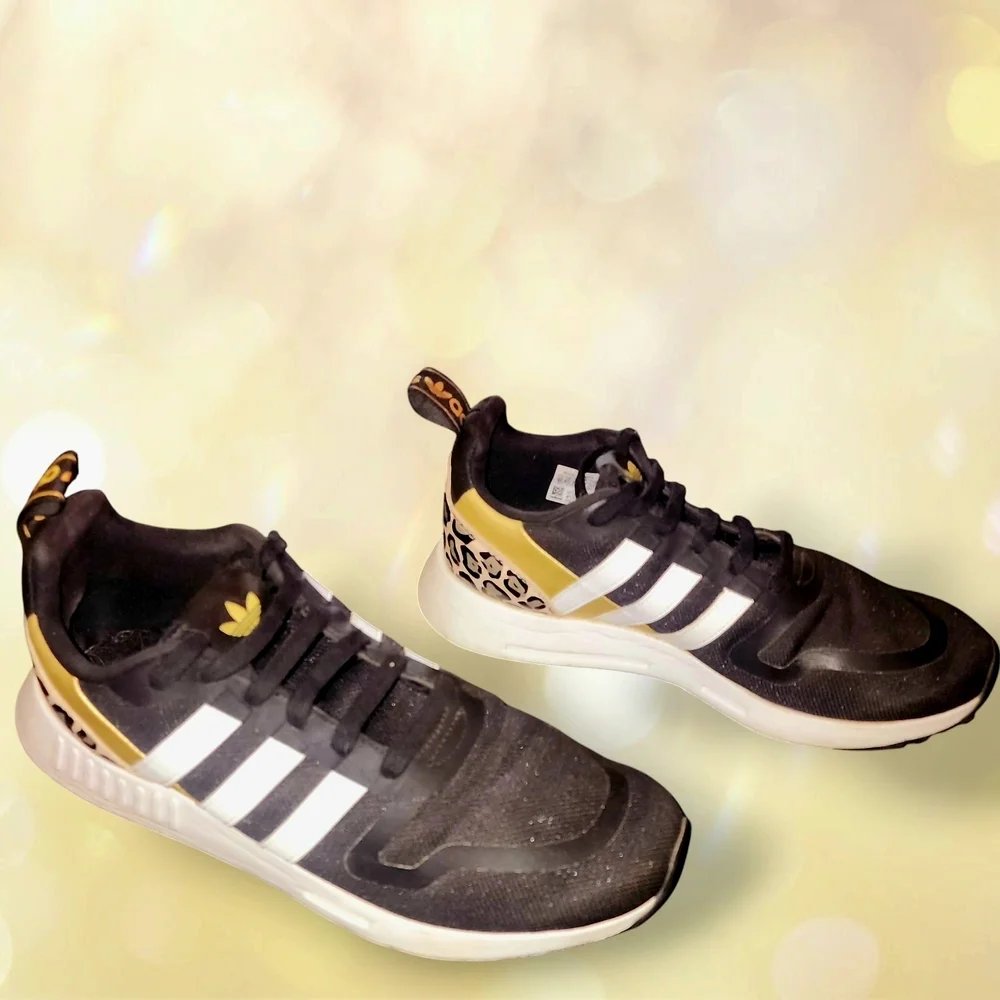 Adidas Original Multix Women's H01900 - Picture 3 of 9